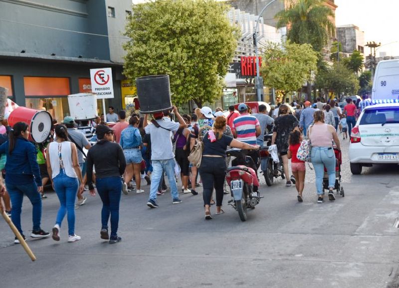 Qui N Le Pone El Cascabel Al Gato La Municipalidad Volvi A Pedir A