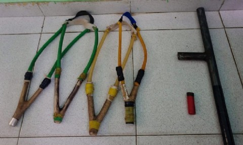 Demoran nueve menores armados con gomeras y una tumbera en Las Breñas