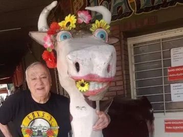 La Vaca Atada, "festejando" su cumpleaños en medio de una fuerte crisis