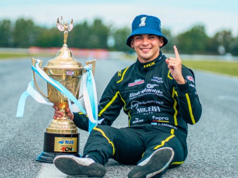 Lucas Carabajal logró el ascenso al Turismo Carretera