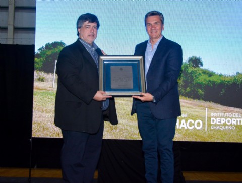 El Gobierno provincial acompañó el aniversario de la Liga Chaqueña de Fútbol