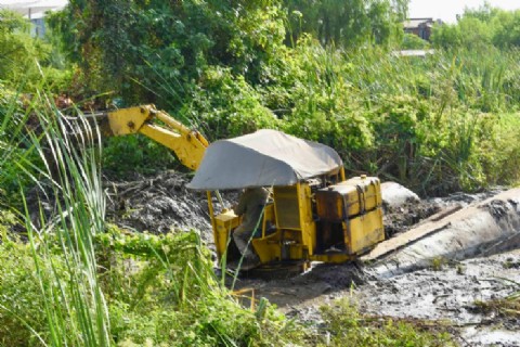 La Provincia constató el avance de obras complementarias a la repavimentación de avenida 9 de julio