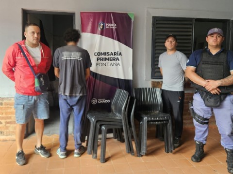 Atraparon a un hombre por el robo de seis sillas en un terreno en construcción en Fontana