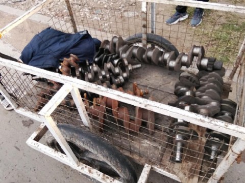 Resistencia: lo detuvieron con cigüeñales de automotor y un carrito de dudosa procedencia