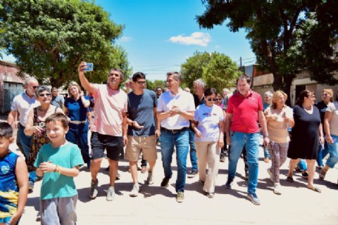 El Gobierno provincial avanza con nuevas cuadras de pavimento en Resistencia