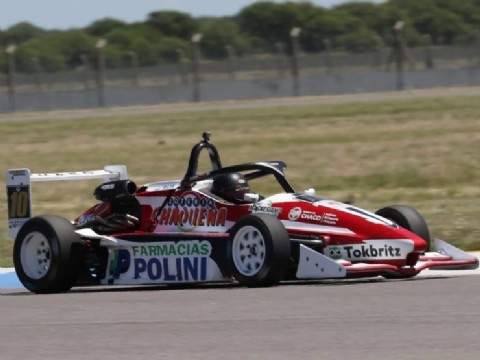 Stefano Polini se impuso en la segunda carrera de la Formula 3 Metropolitana