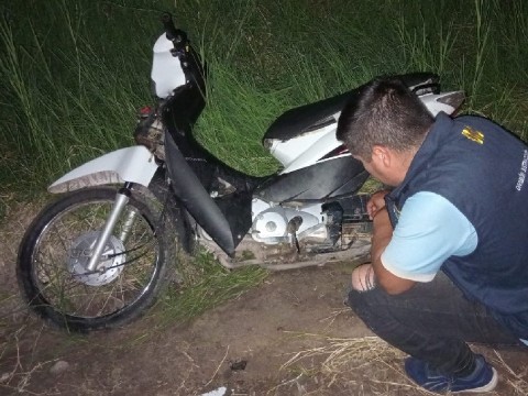 Recuperaron una moto robada en Resistencia tras perseguir a los delincuentes