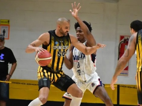 Villa San Martín cayó en su visita a Mercedes y perdió el puesto con Comunicaciones