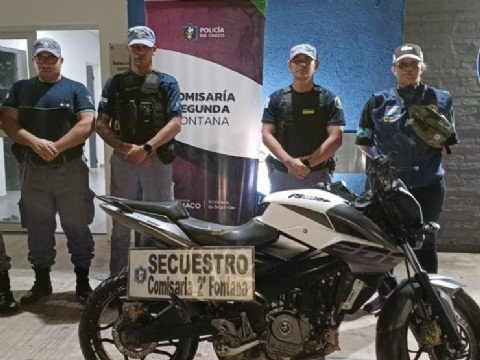 Recuperaron una moto robada en Fontana tras una persecución