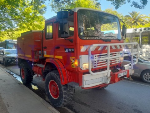 Bomberos Voluntarios Zona Sur incorporaron un nuevo vehículo forestal para terrenos de difícil acceso