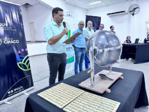 IPDUV realizó el sorteo público de viviendas en Coronel Du Graty