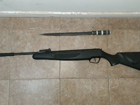 Tres hombres detenidos por un enfrentamiento con armas de fuego en Resistencia