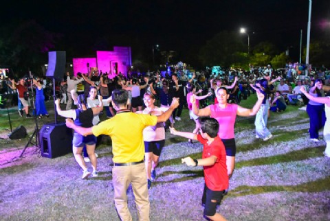 Exitosa segunda visita nocturna en los museos de Sáenz Peña