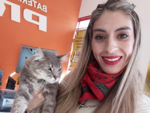 “Sin vicios, profesional y con camioneta”: una abogada revolucionó las redes con su exigente lista para encontrar pareja