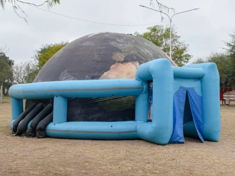 El Planetario Móvil 360° llega a Sáenz Peña con funciones sobre dinosaurios, océanos y el espacio