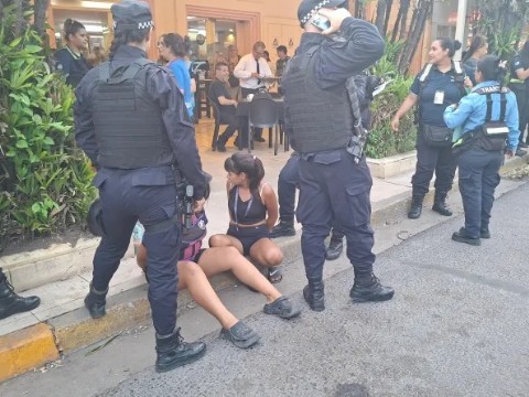 Dos menores intentaron prender fuego una motocicleta en un control en Resistencia