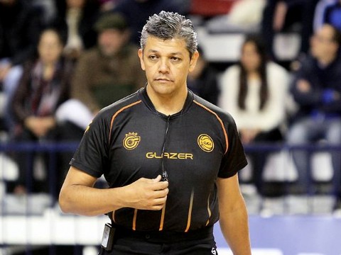 Gustavo Chávez, entre el arbitraje y la enseñanza, treinta años en las canchas