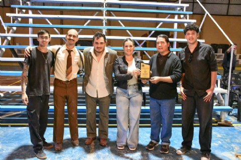 Laguna Blanca apostó al teatro con el reestreno de "Boris" en el 30° aniversario del Grupo Sacrum