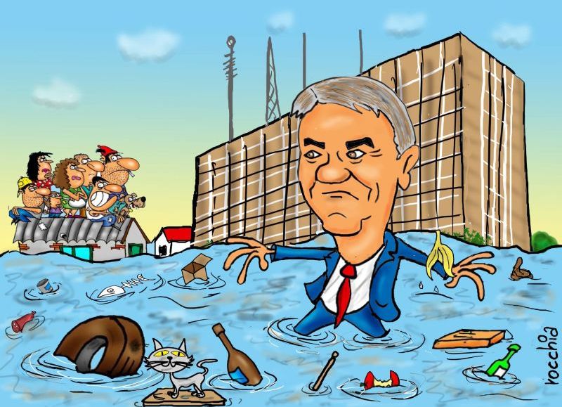 El agua no da tregua y el gabinete de “territorio” tuvo que desempolvar las botas