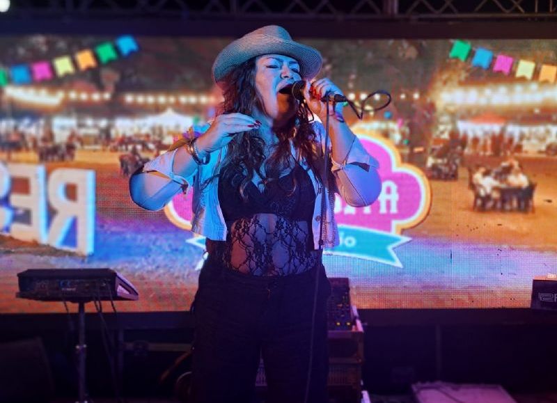 Murió la artista Elizabeth “Pato” Sotelo, referente de la música popular