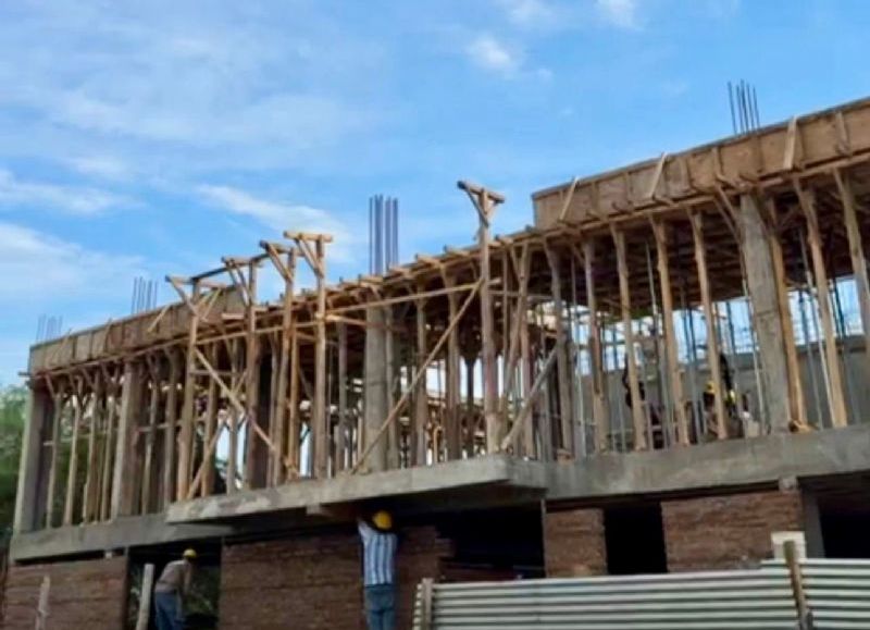 El Gobierno provincial avanza la construcción del tercer edificio de departamentos en Sáenz Peña