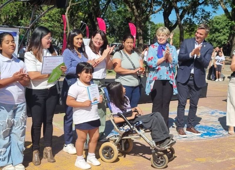 El Gobierno provincial reconoció a instituciones educativas de Resistencia