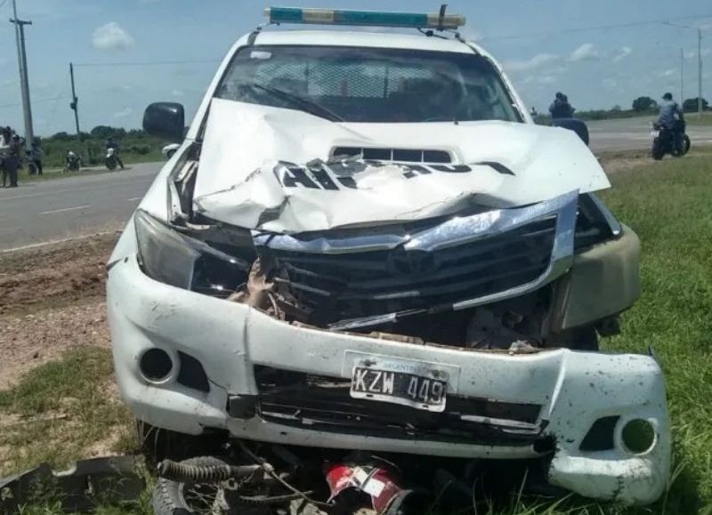 Pampa del Indio un patrullero policial choc a una mujer y una