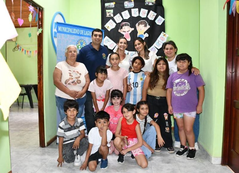 La intendenta Panzardi encabezó el cierre del ciclo “Punto Digital” en Laguna Blanca