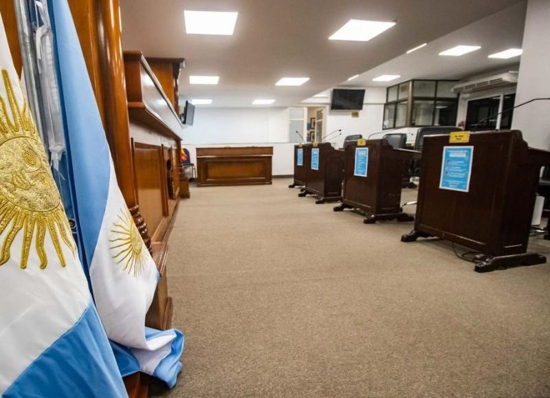 La Legislatura convoca a sesión extraordinaria para tratar la suspensión de las PASO