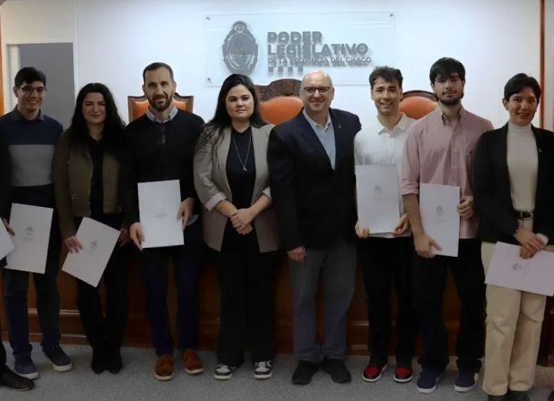 La Legislatura reconoció a estudiantes que alcanzaron el podio en la Huawei ICT Competition