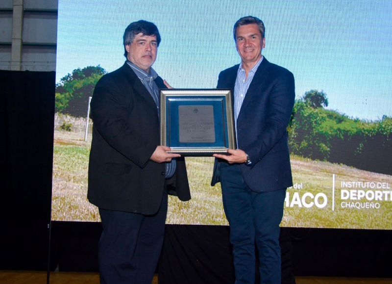 El Gobierno provincial acompañó el aniversario de la Liga Chaqueña de Fútbol