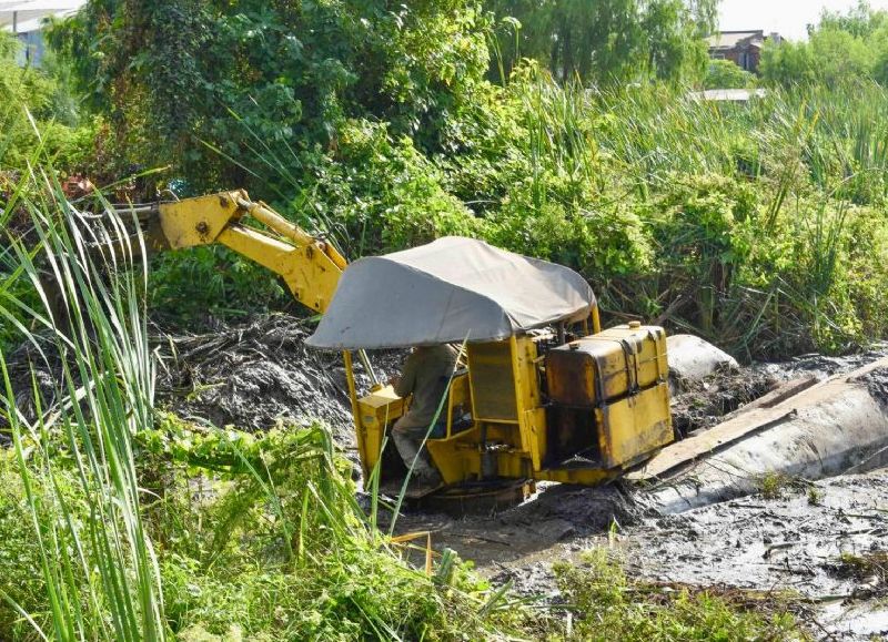La Provincia constató el avance de obras complementarias a la repavimentación de avenida 9 de julio