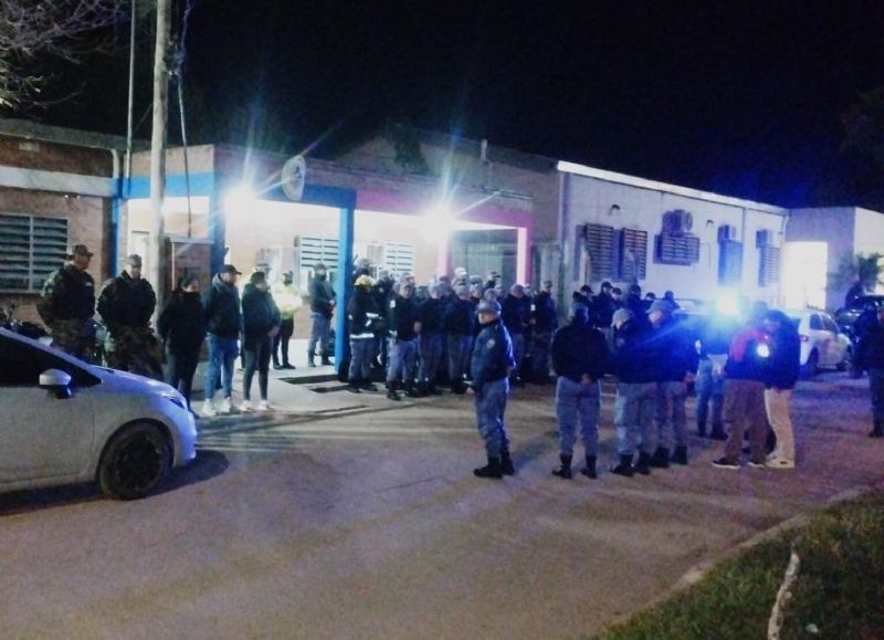 Fuerte operativo custodia la peregrinación a Santa Rita en Puerto Tirol