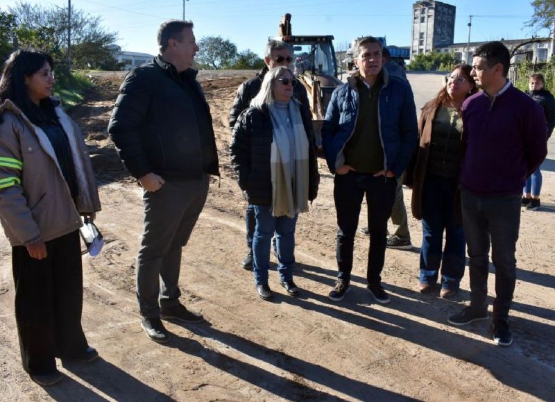 El Gobierno provincial avanza con la pavimentación de la avenida Las Piedras de Barranqueras