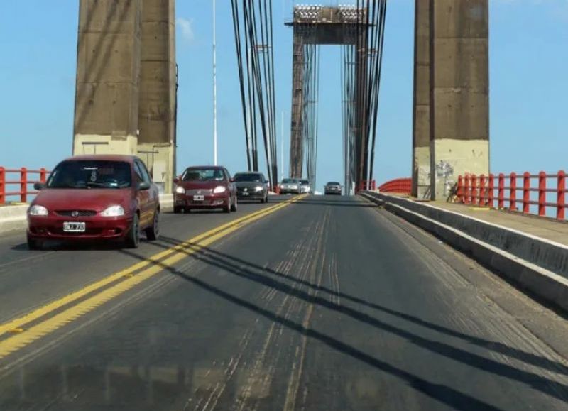 Impulsan un proyecto para instalar vallas en el Puente Chaco-Corrientes y reforzar la salud mental