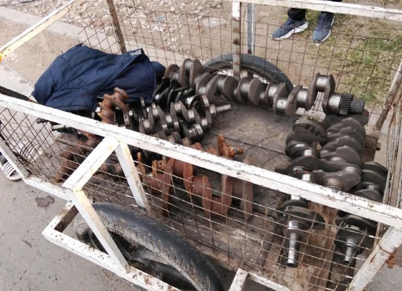 Resistencia: lo detuvieron con cigüeñales de automotor y un carrito de dudosa procedencia
