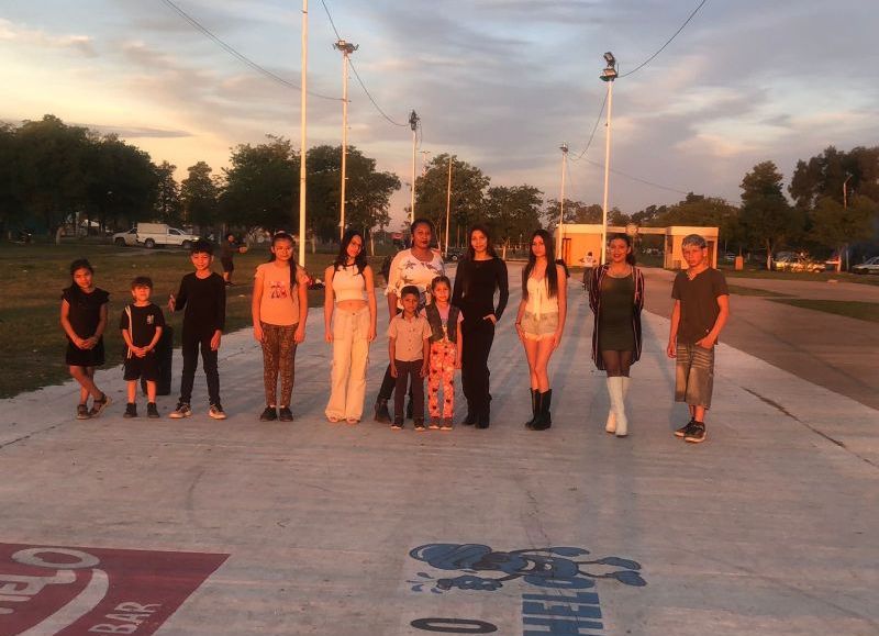 Jennifer Jacqueline Romero participó en una producción publicitaria emitida por América TV