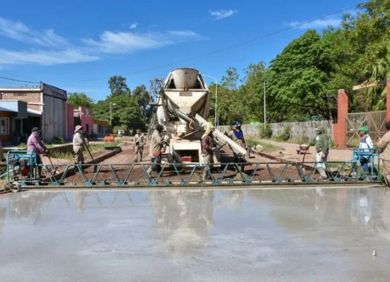 La Municipalidad de Sáenz Peña continúa con obras de pavimentación