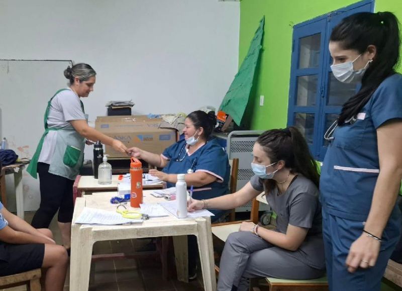 Salud llegó a Villa Los Arenales con un operativo sanitario en Las Breñas