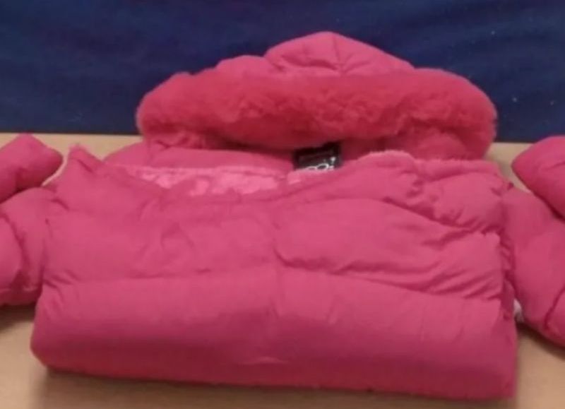 Descubrieron una mechera que intentó llevarse una campera sin pagar de un local en Resistencia