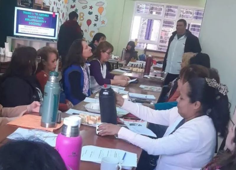 Sáenz Peña tuvo el primer taller de ajedrez educativo para docentes y bibliotecarios