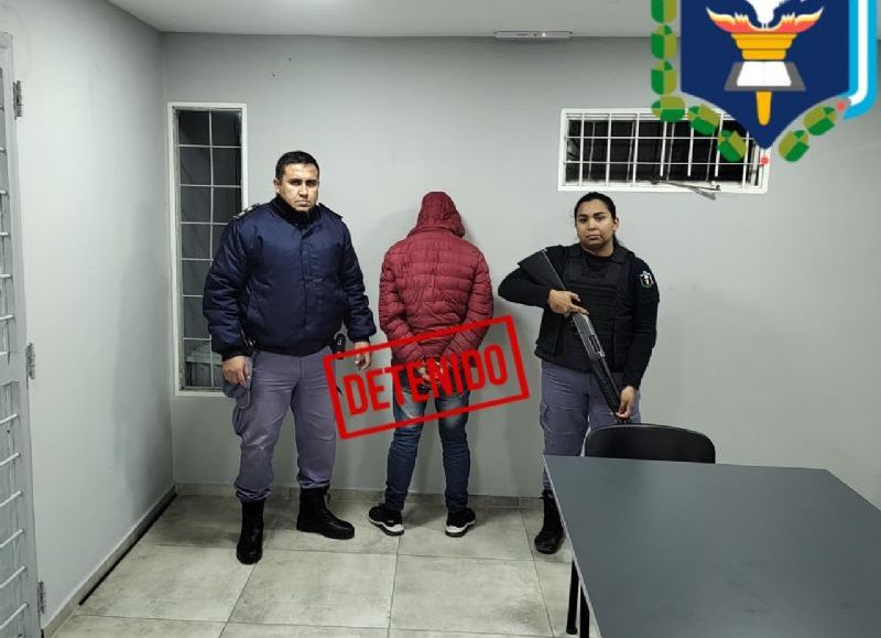 Detuvieron a un hombre acusado de robar en una verdulería y amenazar al comerciante en Sáenz Peña