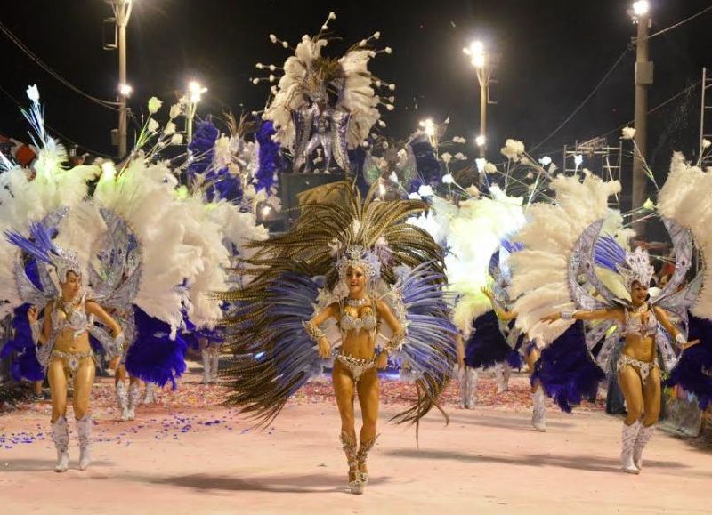 Este viernes los carnavales empiezan a ponerle color a la provincia