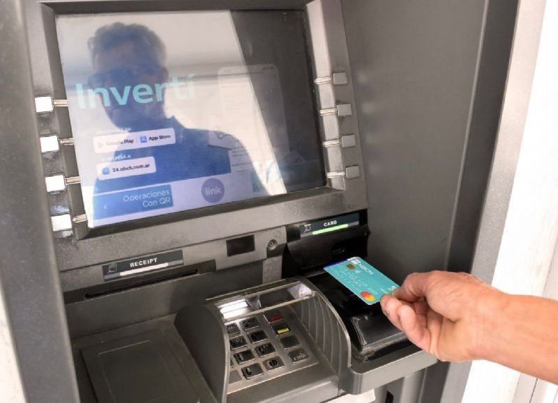 El Gobierno provincial anunció el pago de sueldos de noviembre