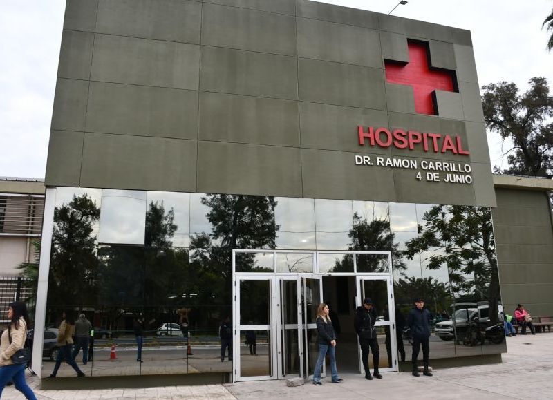 Murió el paciente que le amputó parte de un dedo a una enfermera en General Pinedo