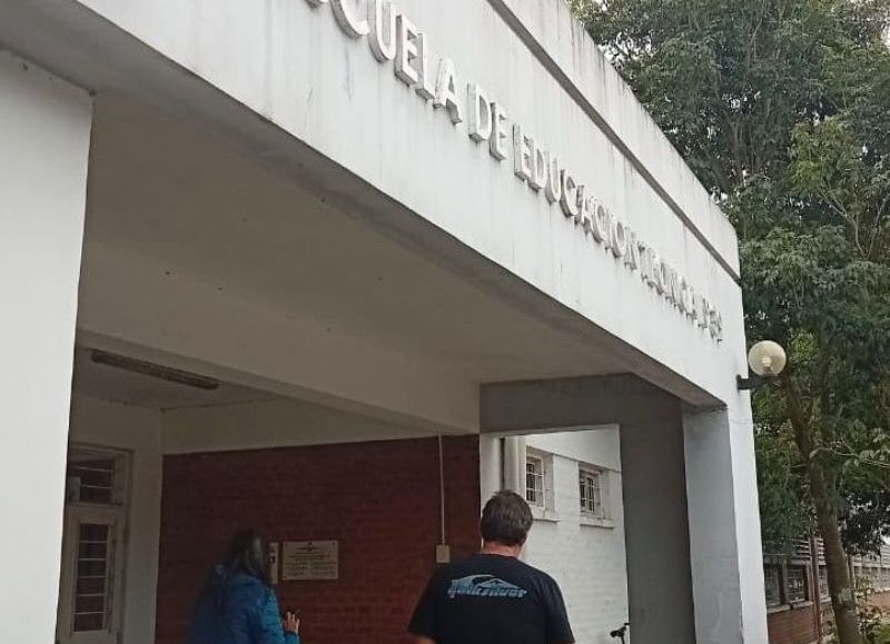 El Gobierno provincial garantiza la continuidad de clases y avanza con obras en la EET 39 de Puerto Tirol