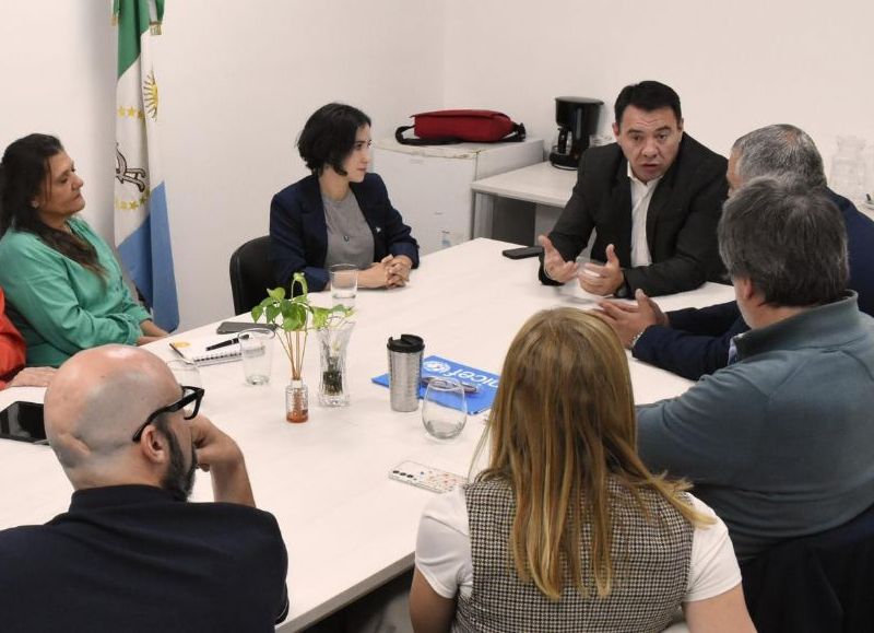 El Gobierno provincial unifica esfuerzos para garantizar el acceso al agua en El Impenetrable