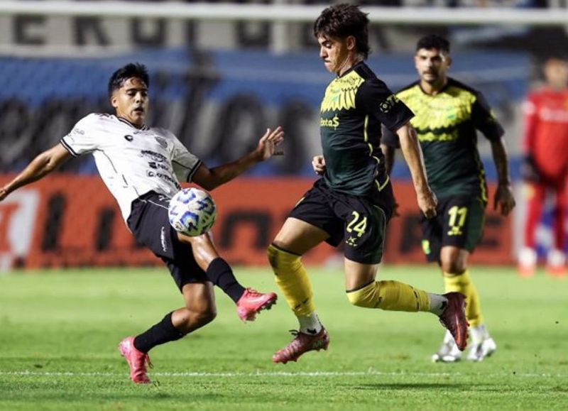 Chaco For Ever la peleó, pero cayó ante Defensa y Justicia