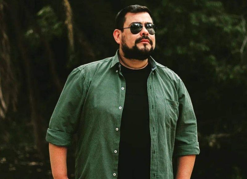 VIDEO | Ariel Gremes, folklorista de Resistencia radicado en La Plata, prepara un nuevo disco y proyecta una gira