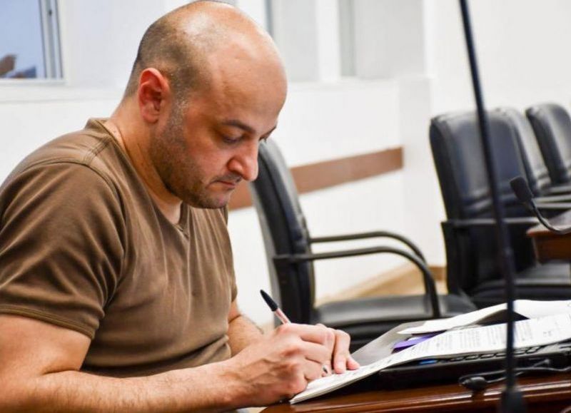 Concejales opositores denuncian "desproporcionado" gasto en alquiler de maquinarias en Resistencia